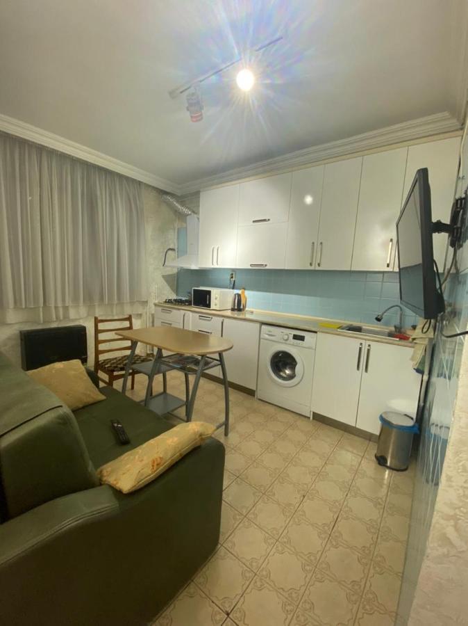 Apartment Ge Zvezda Batumi Ngoại thất bức ảnh